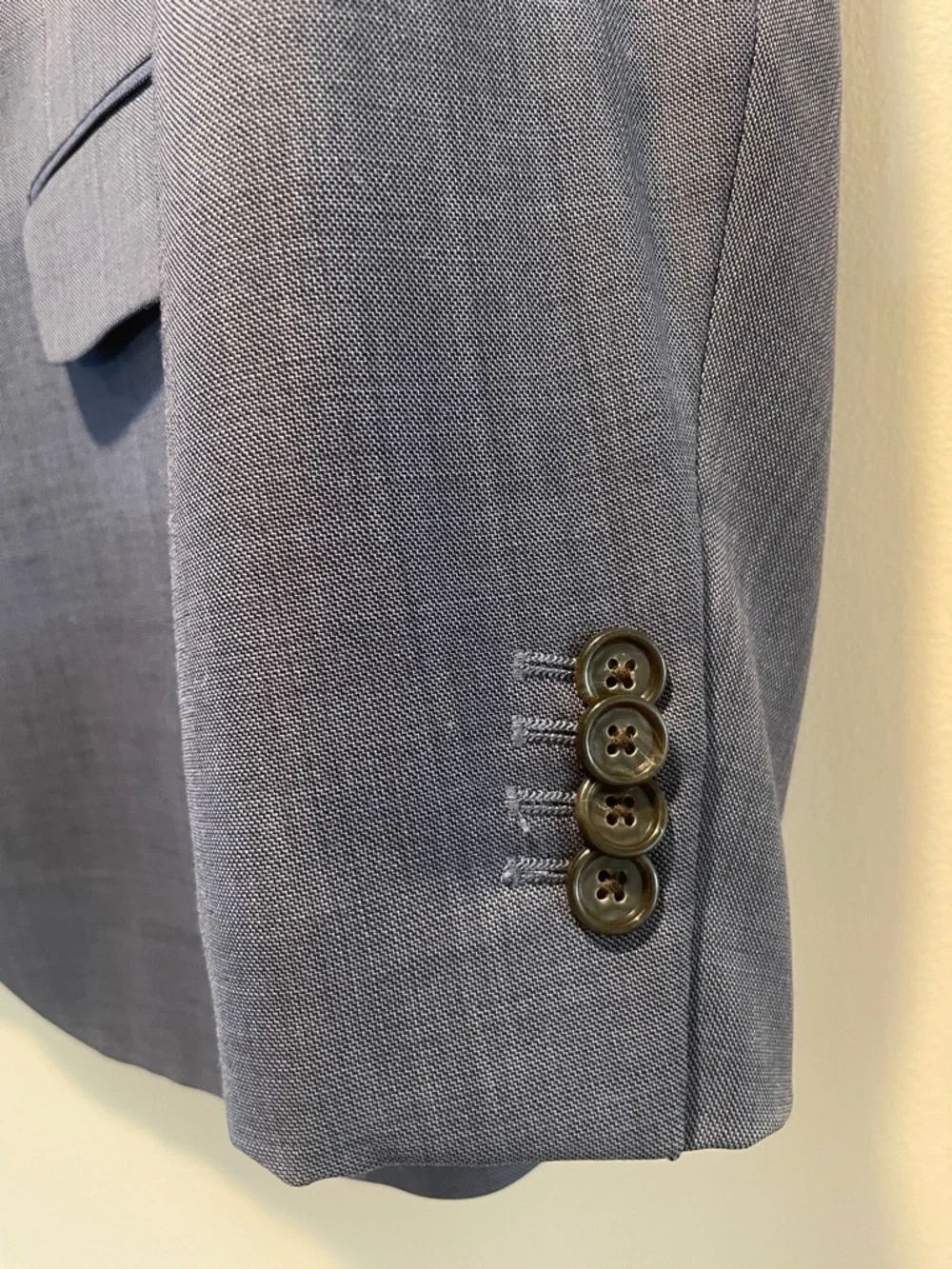 Banana Republic Men's Navy Blue Two-Button Lightweight Handsome Blazer